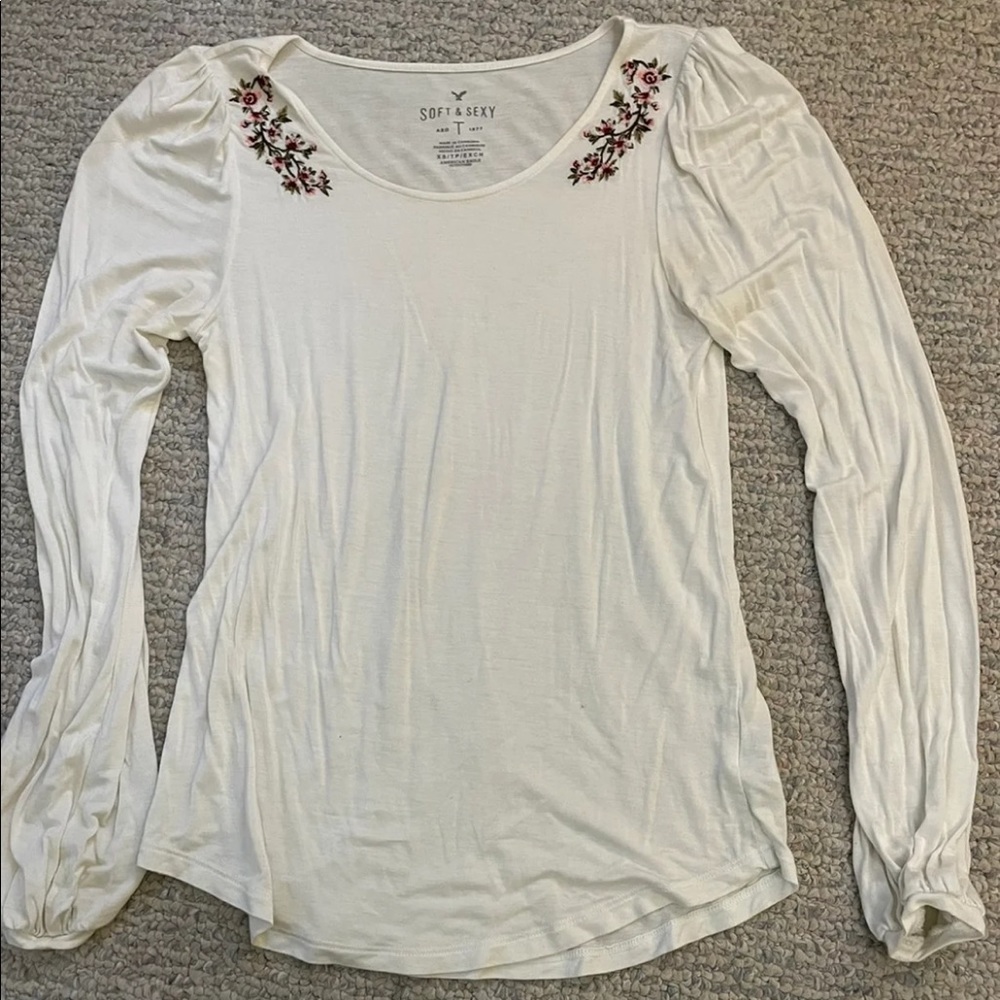🌸4 for $25🌸 American Eagle Long Sleeve